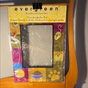 Evergreen Decorative Pet Garden Flag Photo Holder